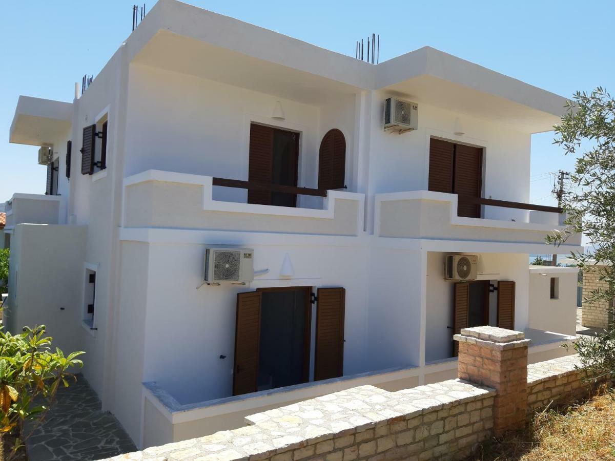 Mihal Suites Sarande Exterior photo